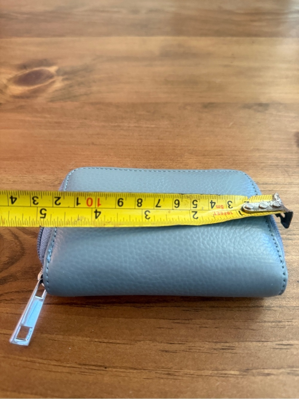 Compact Gray Leather Zip Card Wallet - Picture 9 of 10